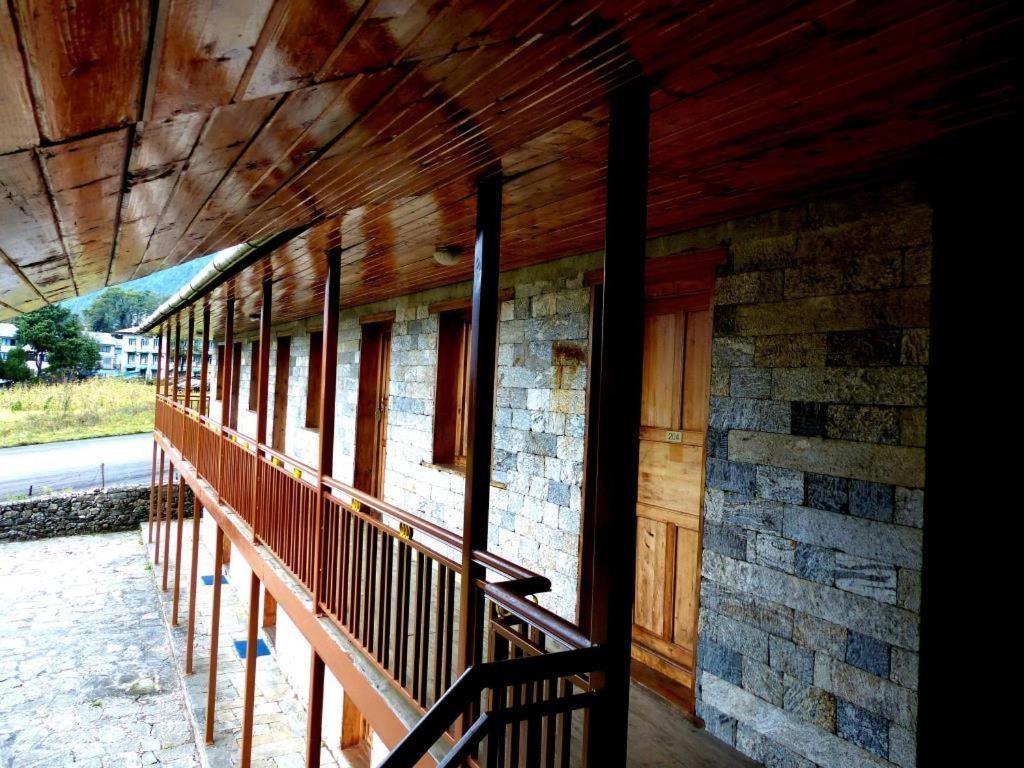 Lukla Airport Resort Lukla Eksteriør billede