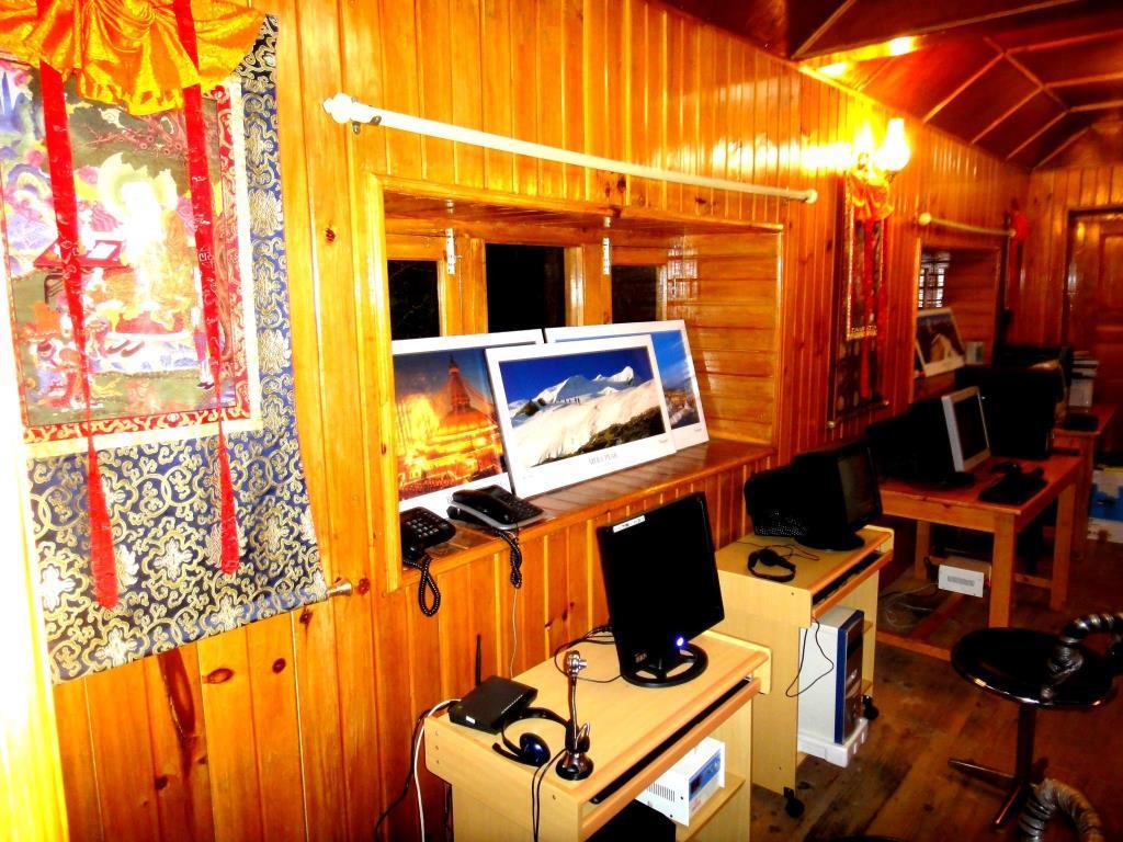 Lukla Airport Resort Lukla Eksteriør billede